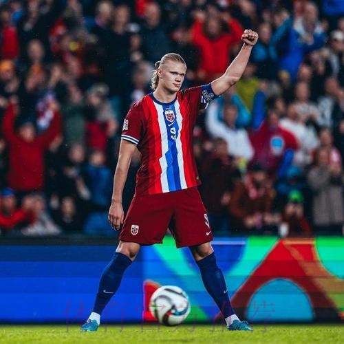 让哈兰德喘口气，首秀传射建功的塞门约补上曼城